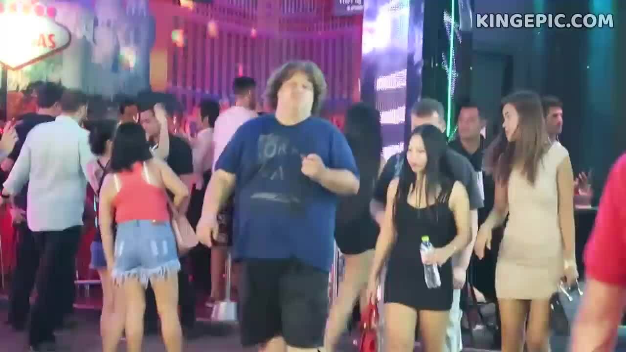 Busty Thai hooker gets fucked by tourist